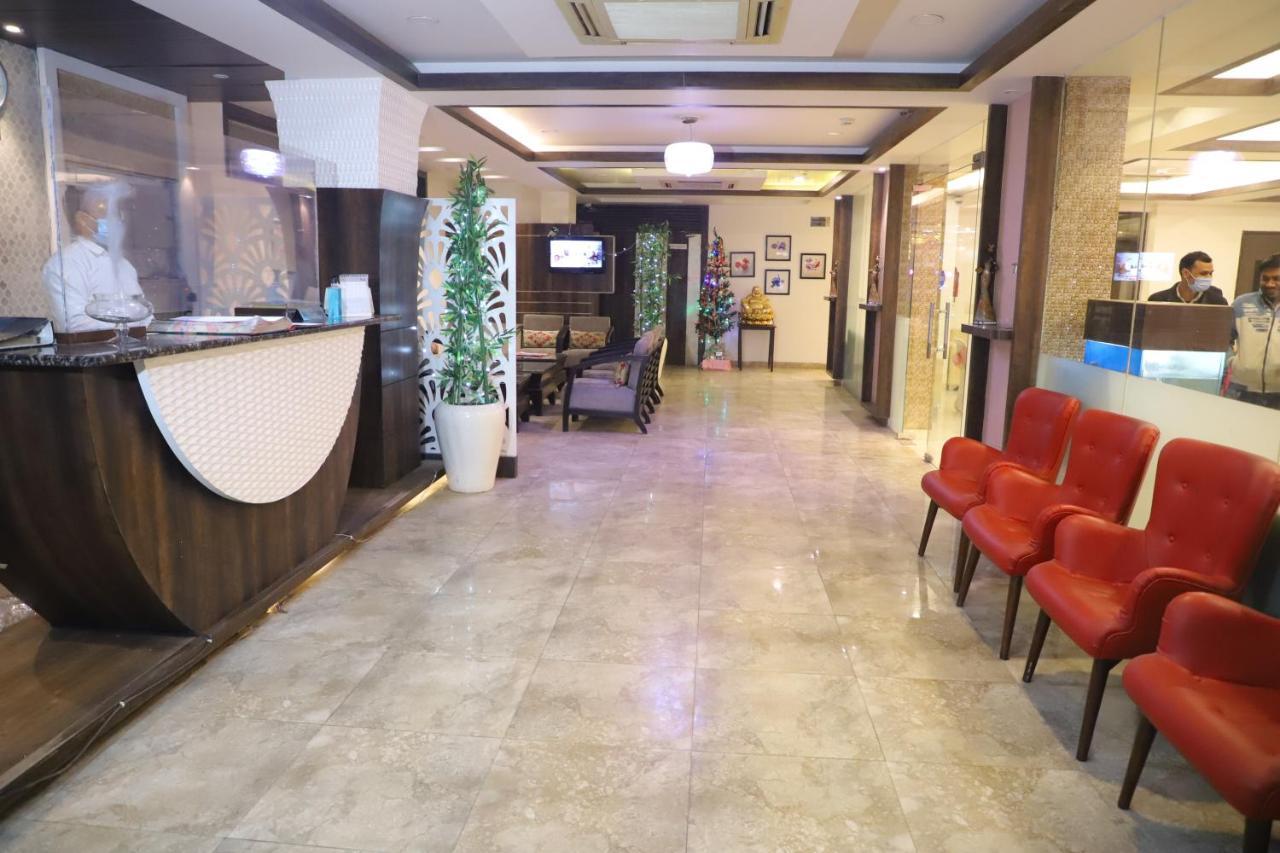 Genx Le Crescent Ghaziabad Hotel Luaran gambar