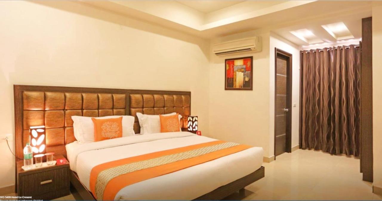 Genx Le Crescent Ghaziabad Hotel Luaran gambar