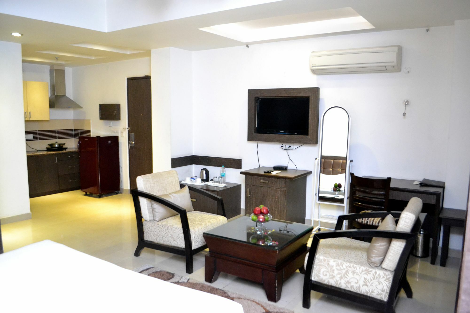 Genx Le Crescent Ghaziabad Hotel Luaran gambar